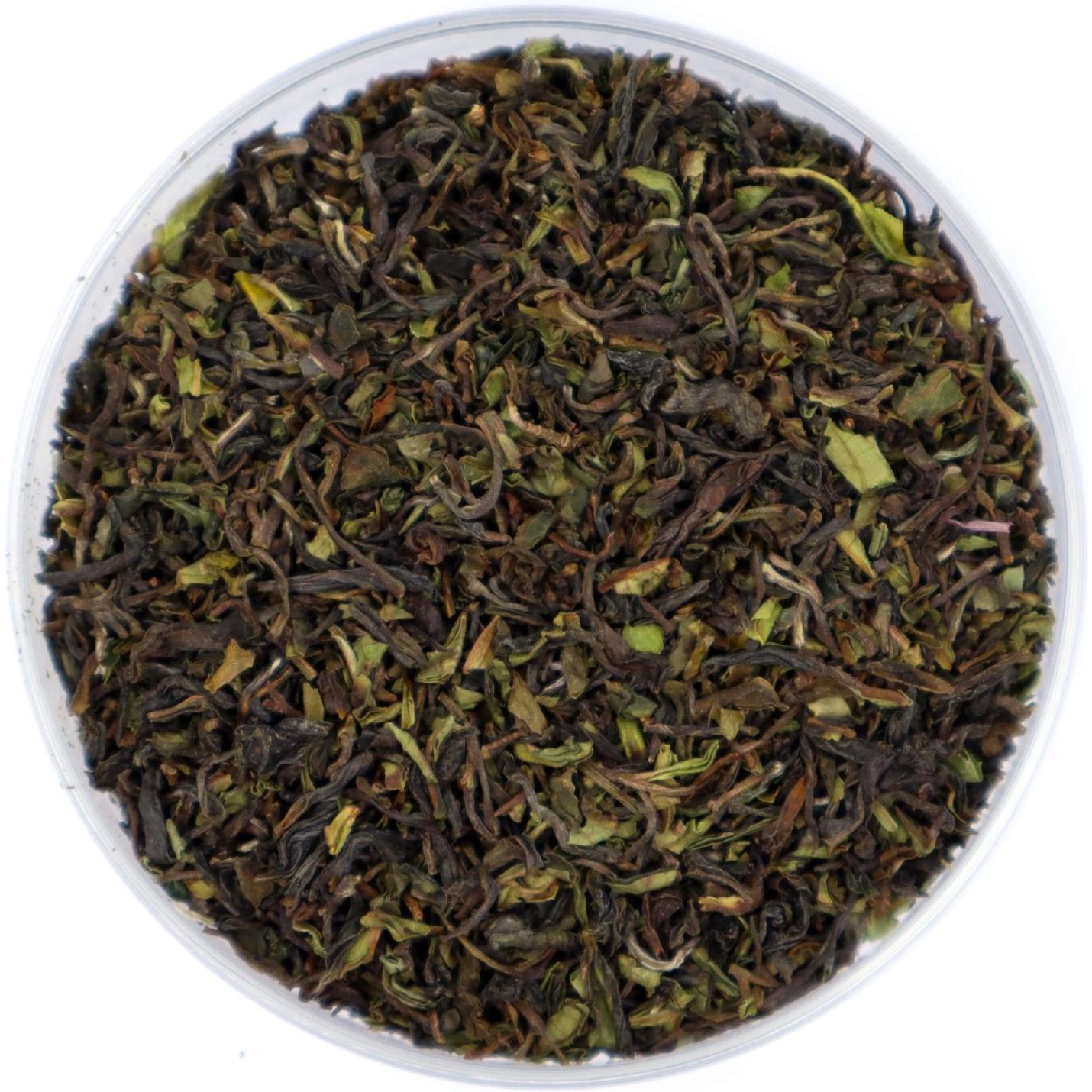 Darjeeling - Losse Thee - Bitterleaves Darjeeling is een smaakvolle, lichte thee - 120 gram Amberpot 1