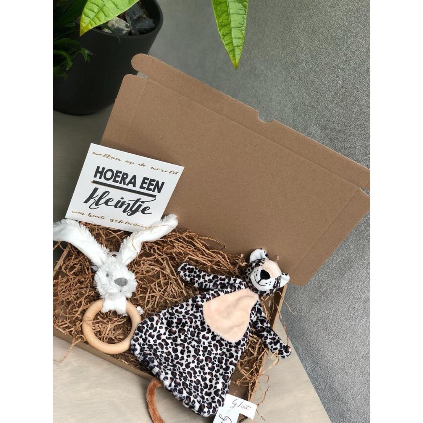 Leopard Lou en Happy Horse baby cadeauset wit met luipaard - knuffeldoek - bijtring2