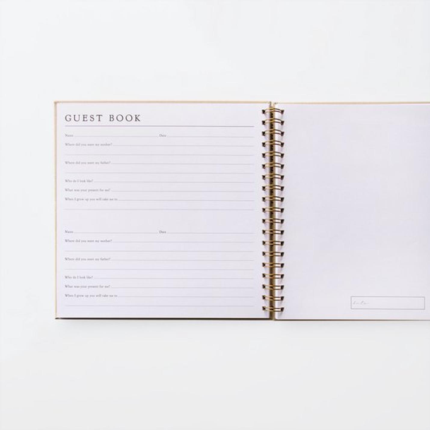 Luxe Babyboek - Linnen Taupe - House of Products - Zwangerschap - Kraam - Eerste Jaarsboek Baby Engels4