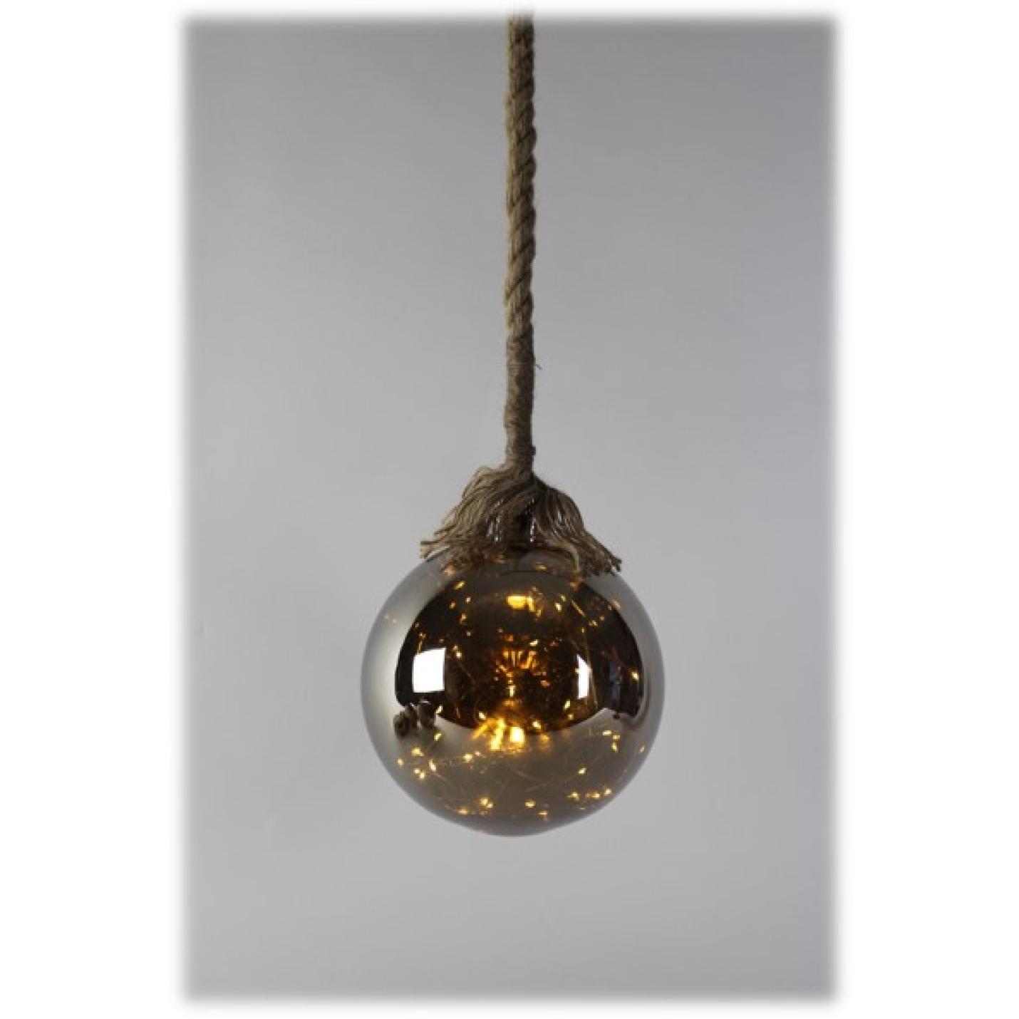 Bol met 20 LED lampjes aan touw