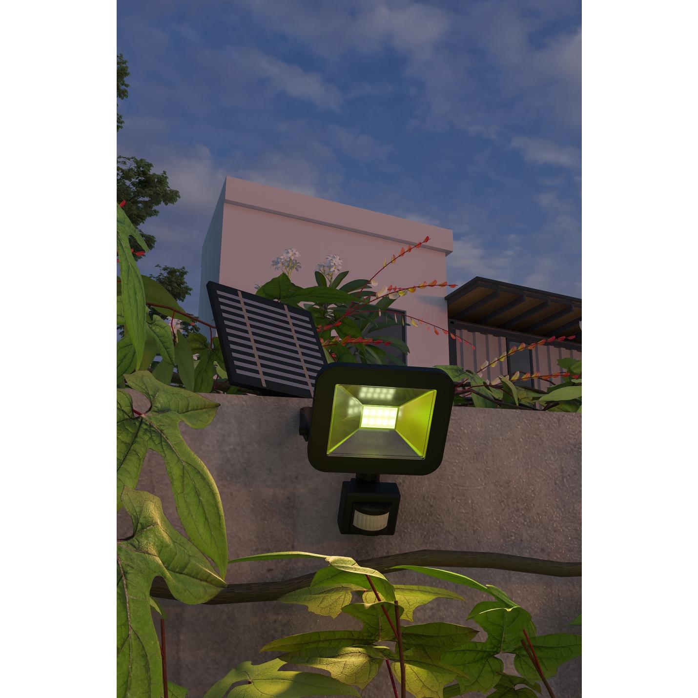 Calex LED Breedstraler Solar met sensor 12W - 800 Lumen; Afbeelding: 3