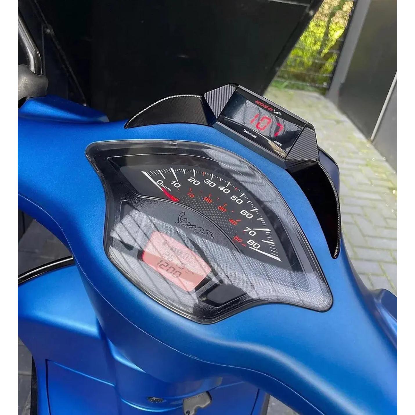 Koso toerenteller met houder Vespa Sprint