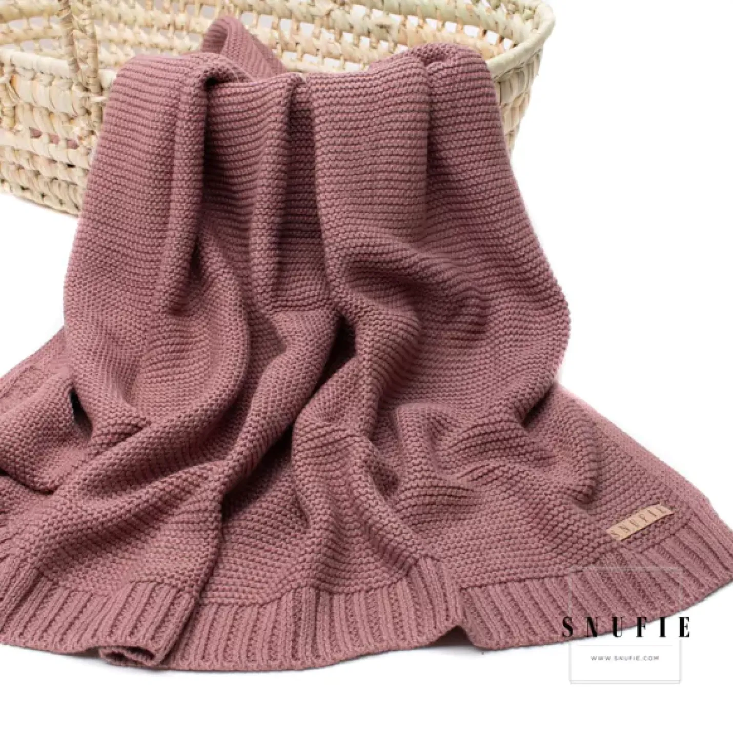 Snufie-Baby-blanket-knitted-LightCoffee-NeoNurses