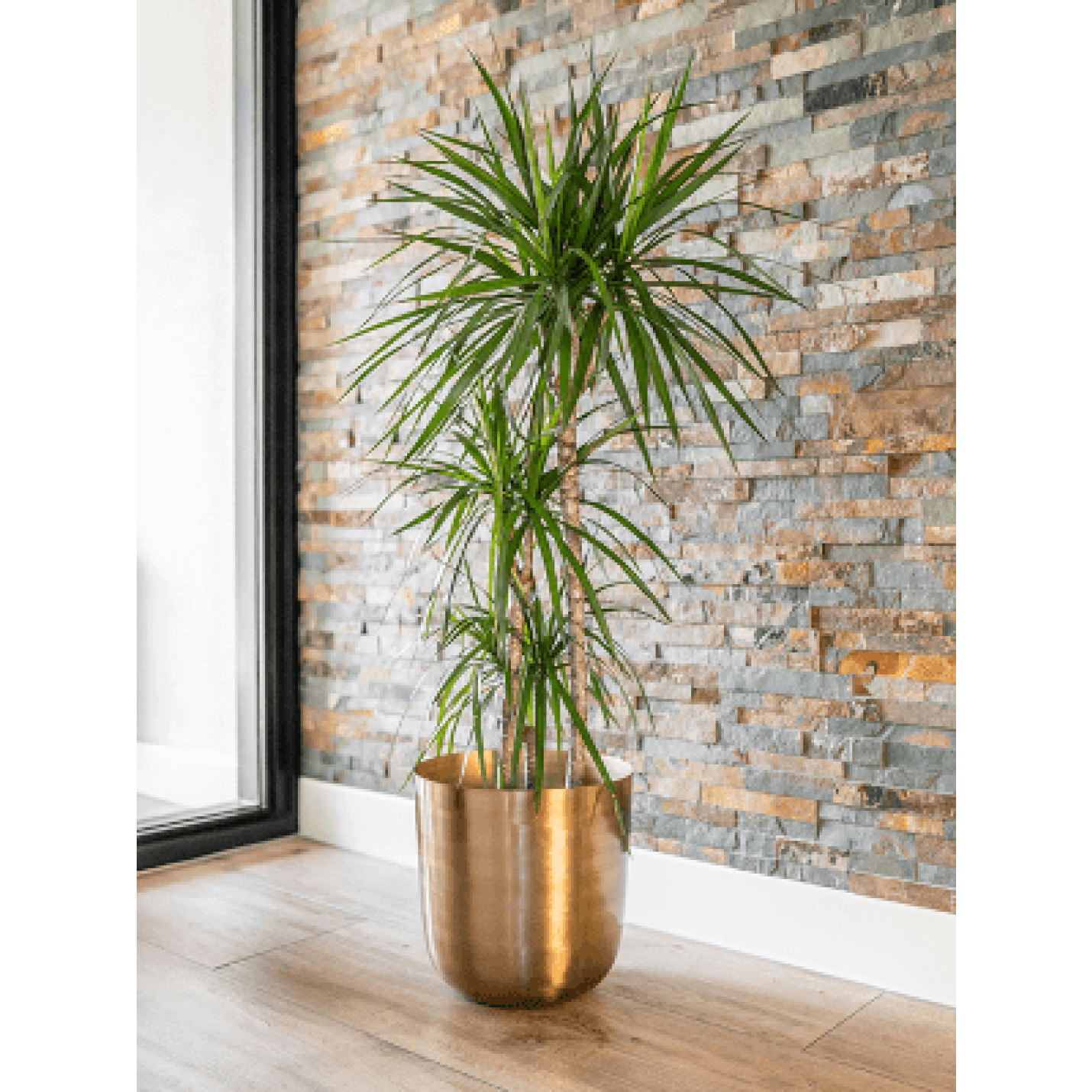 Verona - Goud - Sierpot - Collectie van hoogwaardige kunstplanten en zijden bloemboeketten, inclusief kunstbloemen en nepplanten voor interieurdecoratie, perfect voor een onderhoudsvrij, groen thuis of kantoor.