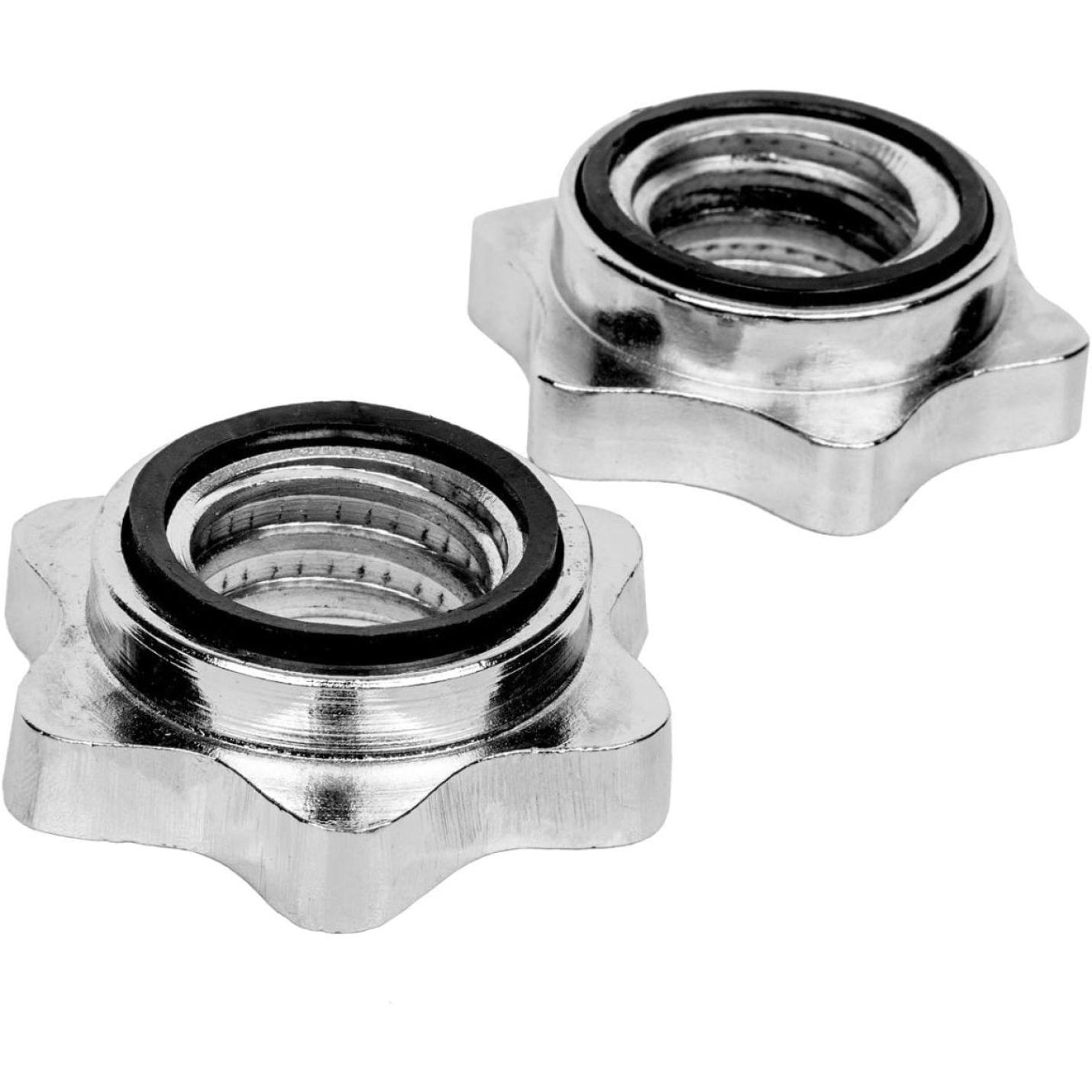 Twee zilverkleurige metalen borgmoeren met interne schroefdraad, geïsoleerd op een witte achtergrond voor gebruik met De perfecte curlstang voor thuis.