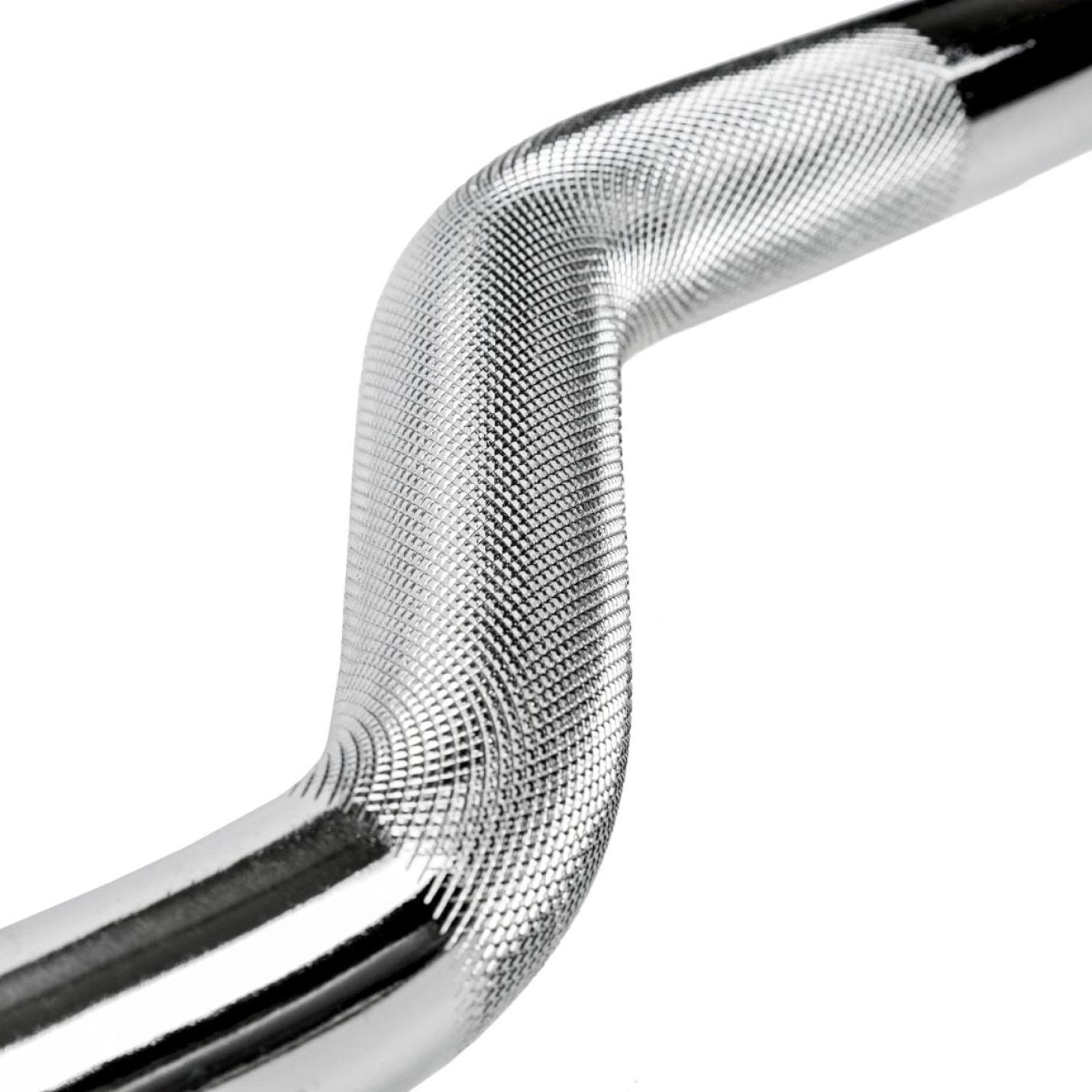 Close-up van een De perfecte curlstang voor thuis met een gedetailleerde mesh-textuur in de bocht, geïsoleerd op een witte achtergrond.