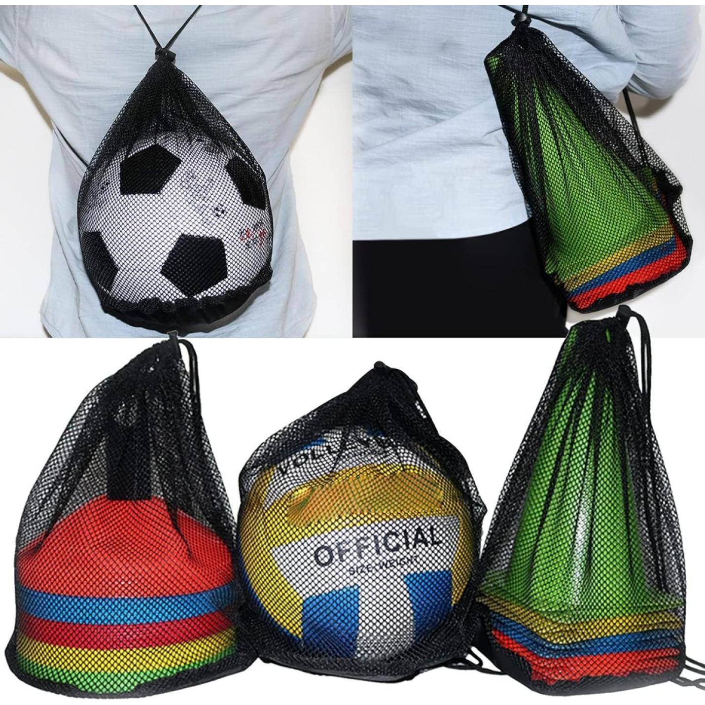 Een collage van een persoon die sportballen draagt in De voetbaltas die je nodig hebt om je team te laten winnen, gemaakt van duurzaam nylon, met close-ups van verschillende gekleurde ballen, inclusief voetballen in soortgelijke tassen.