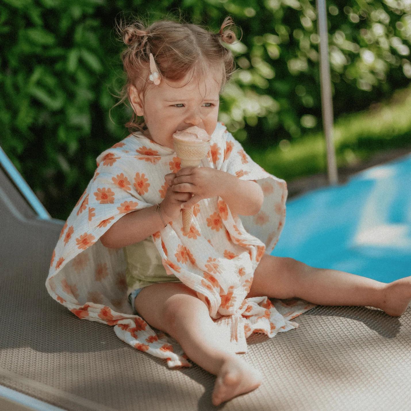 Swim Essentials Hydrofiel Poncho Flower Hearts; Afbeelding: 2