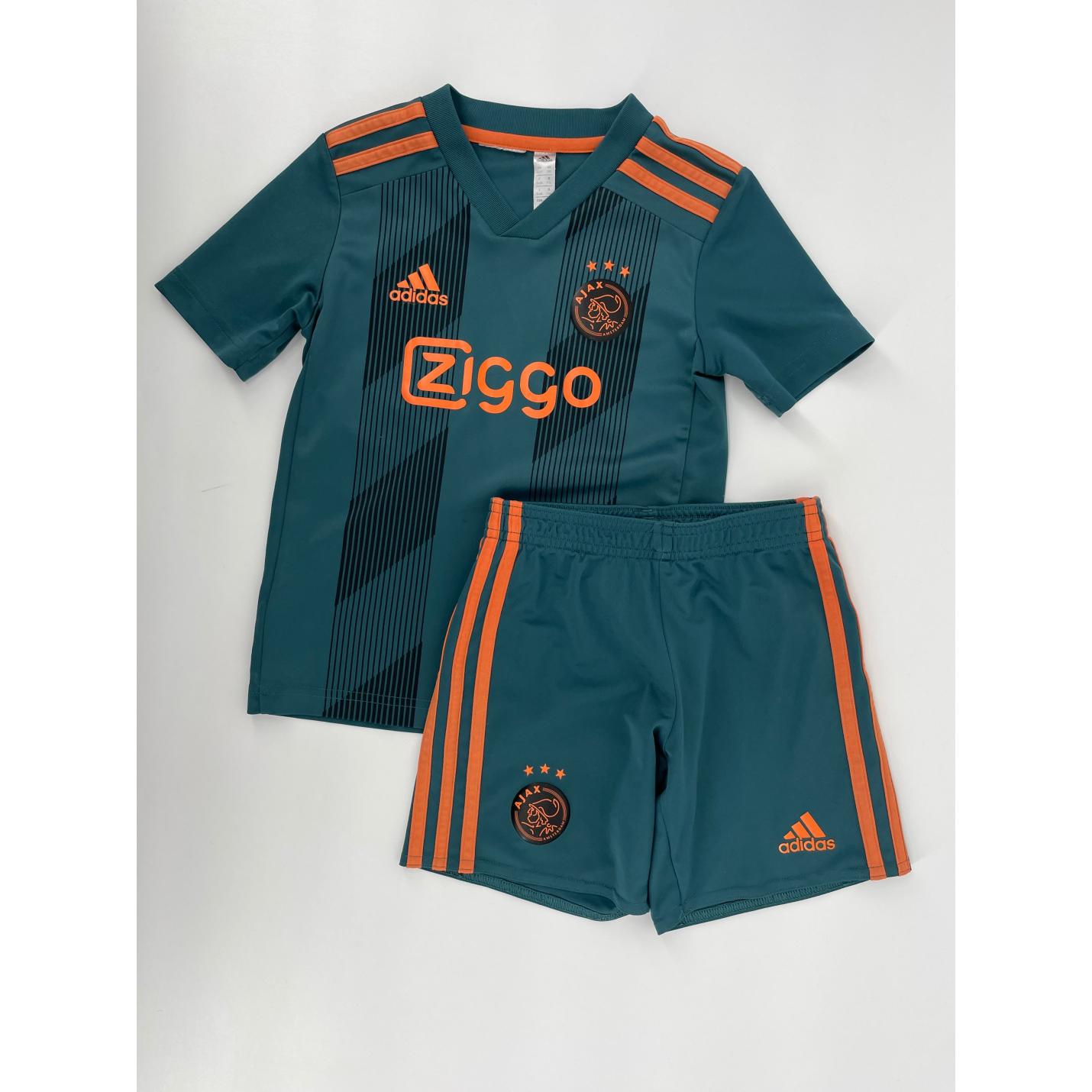 Ajax Uit Tenue Shirt en Short Groen Oranje Maat 116; Afbeelding: 12