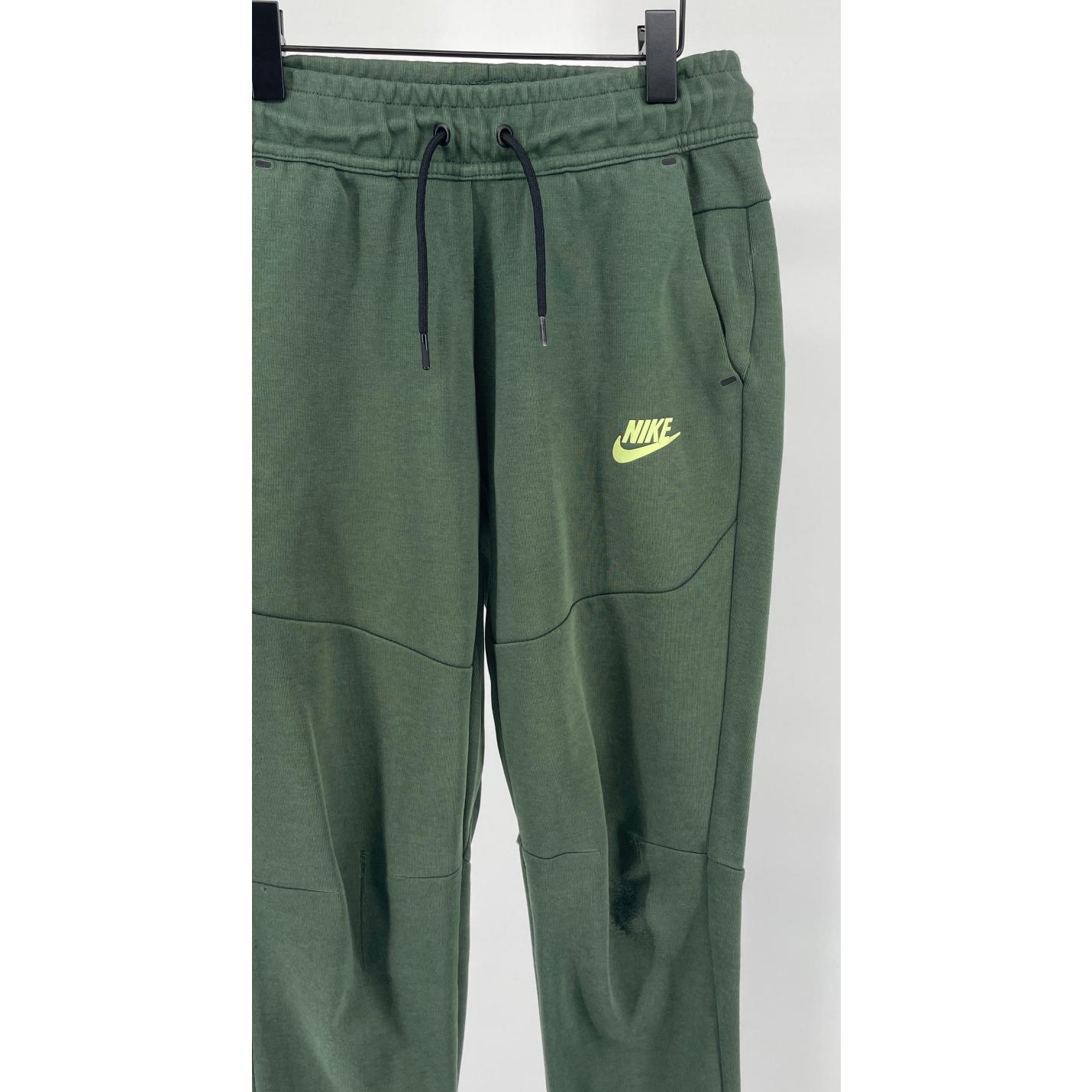 Nike Tech Fleece Joggingbroek Groen Maat 140 / 146; Afbeelding: 4