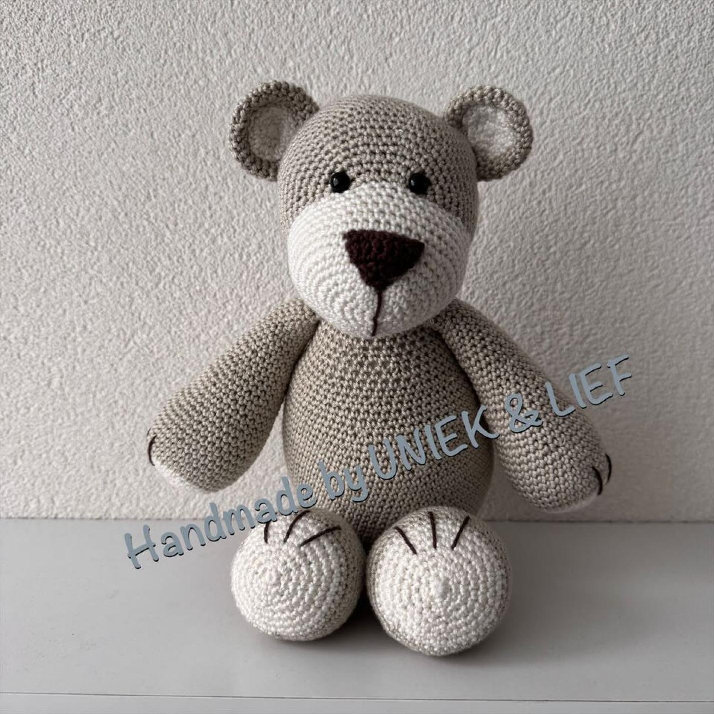 Gehaakte knuffel Beer Bram Linnen voorkant