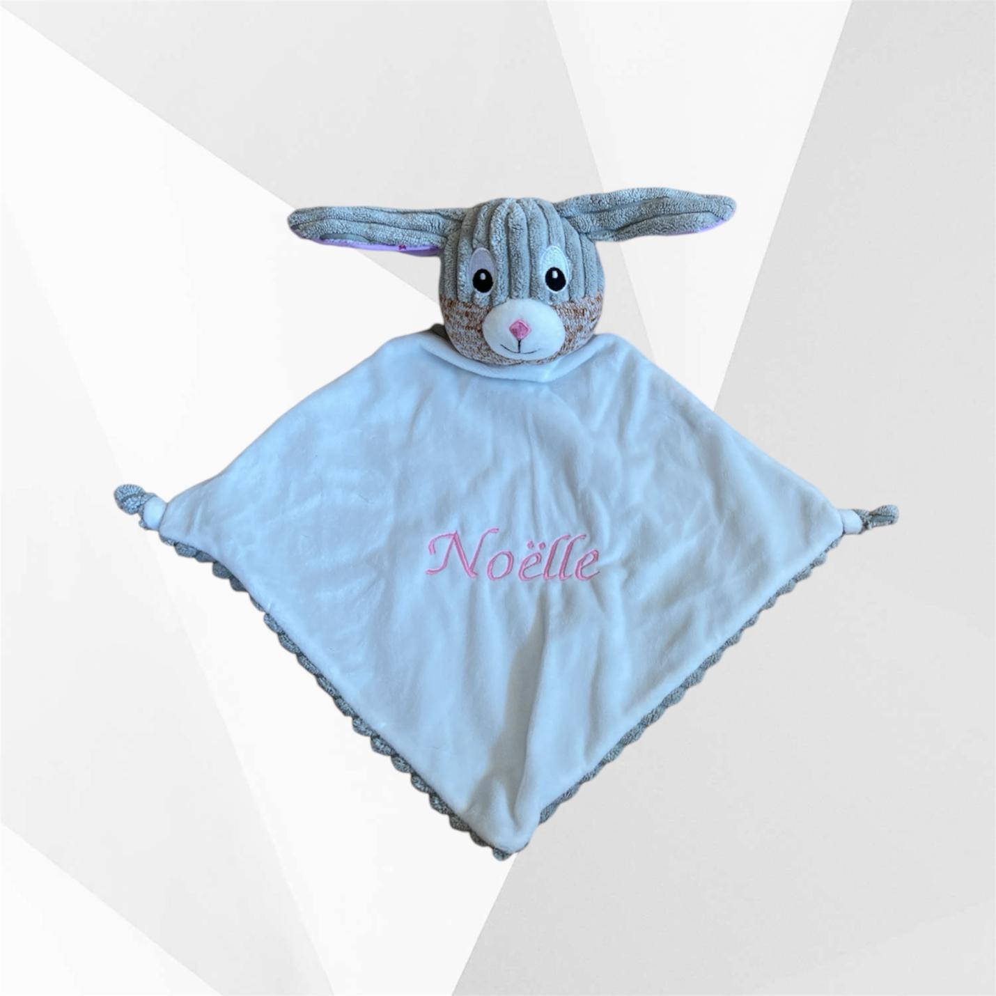 Knuffeldier doekje bunny roze geborduurd Noëlle 2