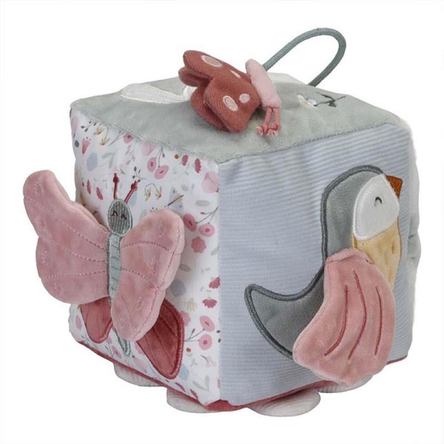 Activiteitenkubus Flowers & Butterflies roze kubus stof met vlinders, rups, konijn en vogel