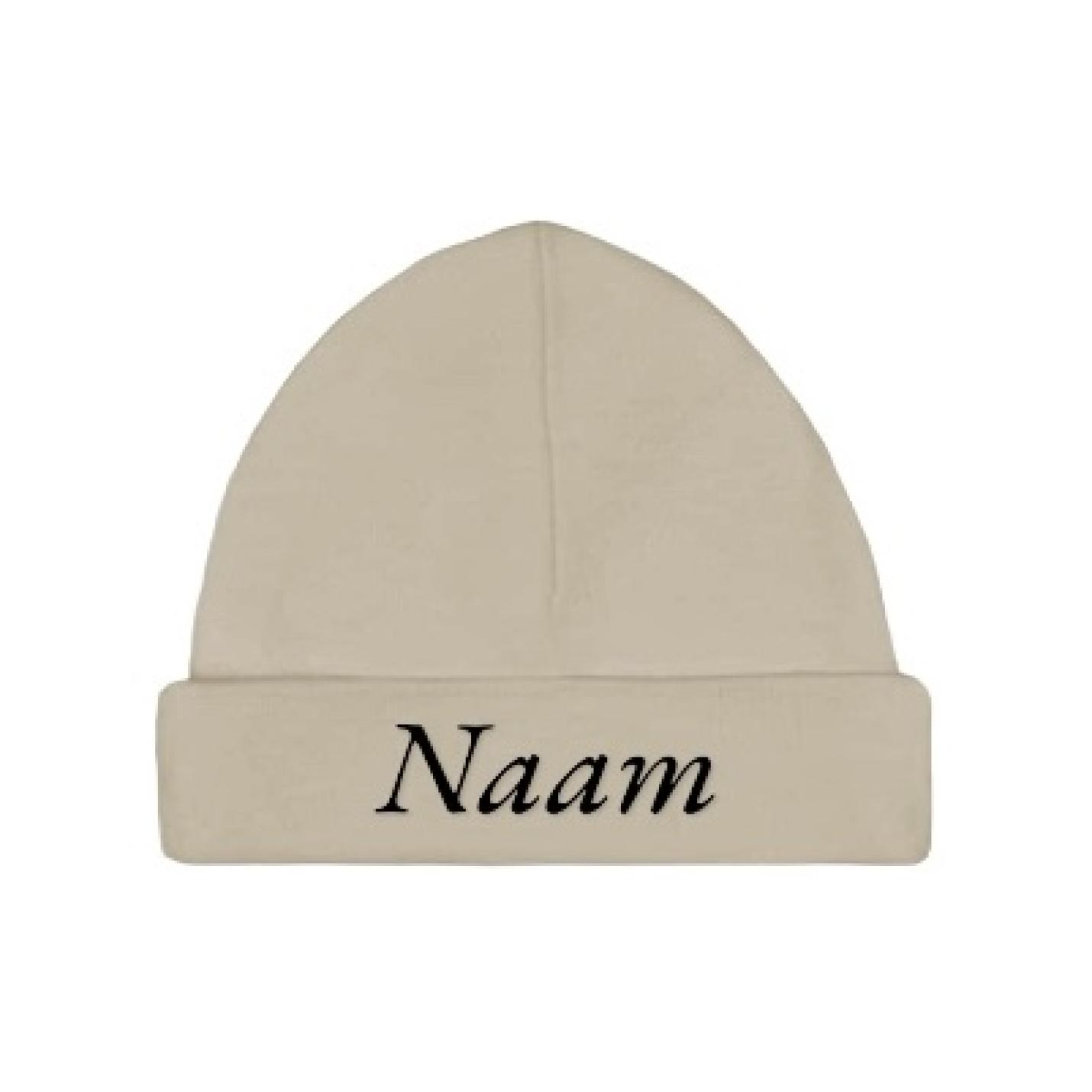 Mutsje ecru met Naam