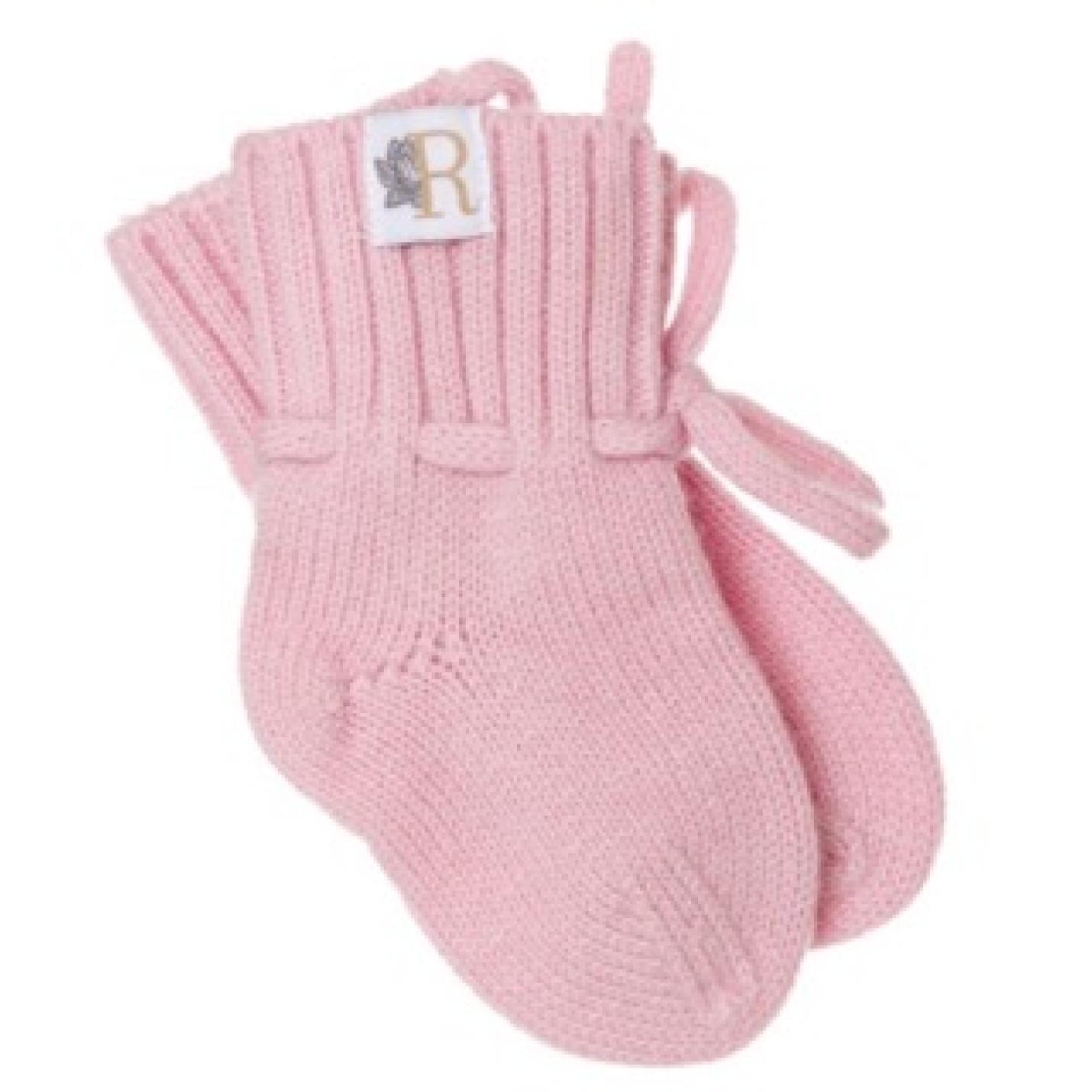Meriniwol slofjes roze zijn roze wollen sok slofjes met een touwtjes om de enkel