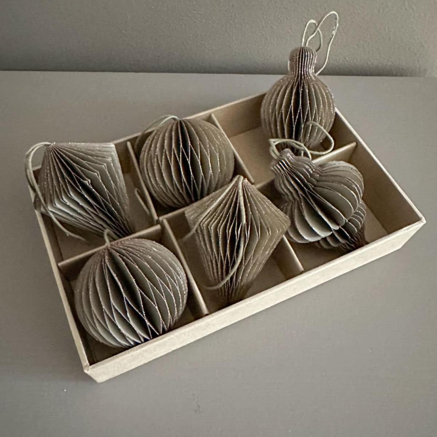 Kerst ornament hangers greige met glitter set van 6; Afbeelding: 4