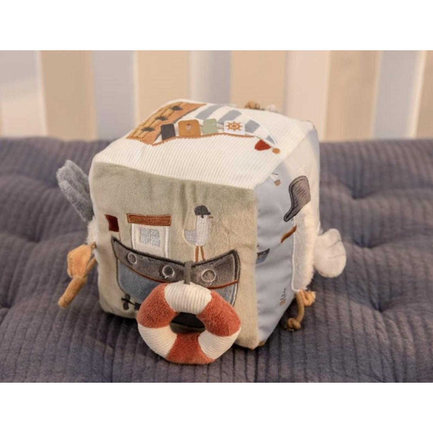 Pluche kubus blauw | Little Dutch; Afbeelding: 7