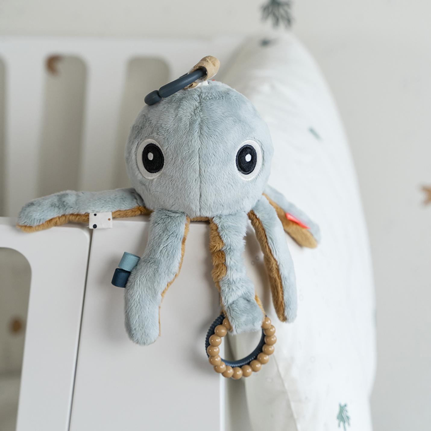 activity jelly van done by deer