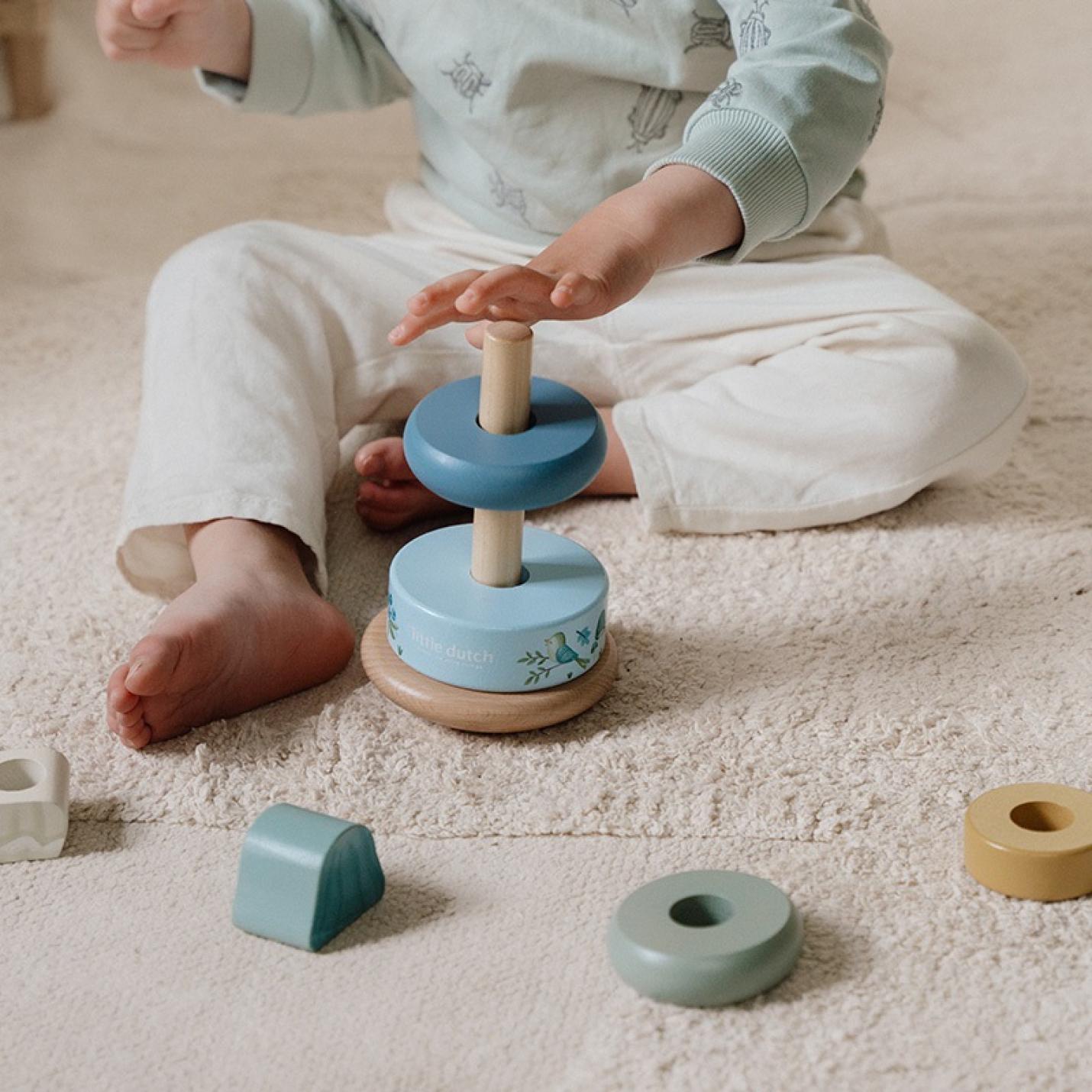 tuimelstapelaar tuimelpiramide hout forest friends