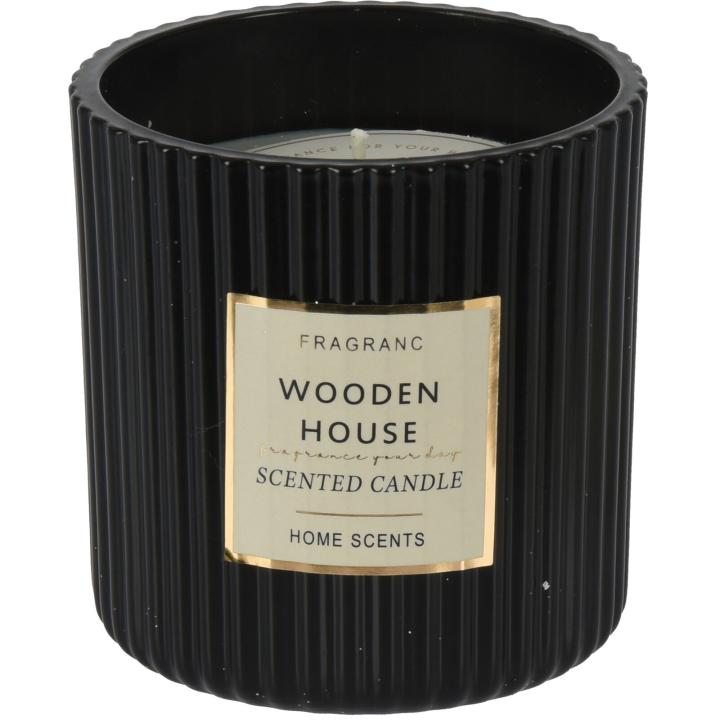 Geurkaars Wooden House in zwart ribbelglas 9x9cm