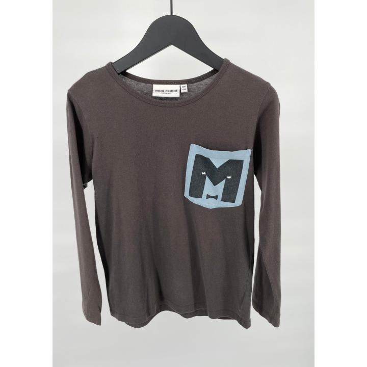 Longsleeve Bruin Zakje Letter M Maat 128 / 134
