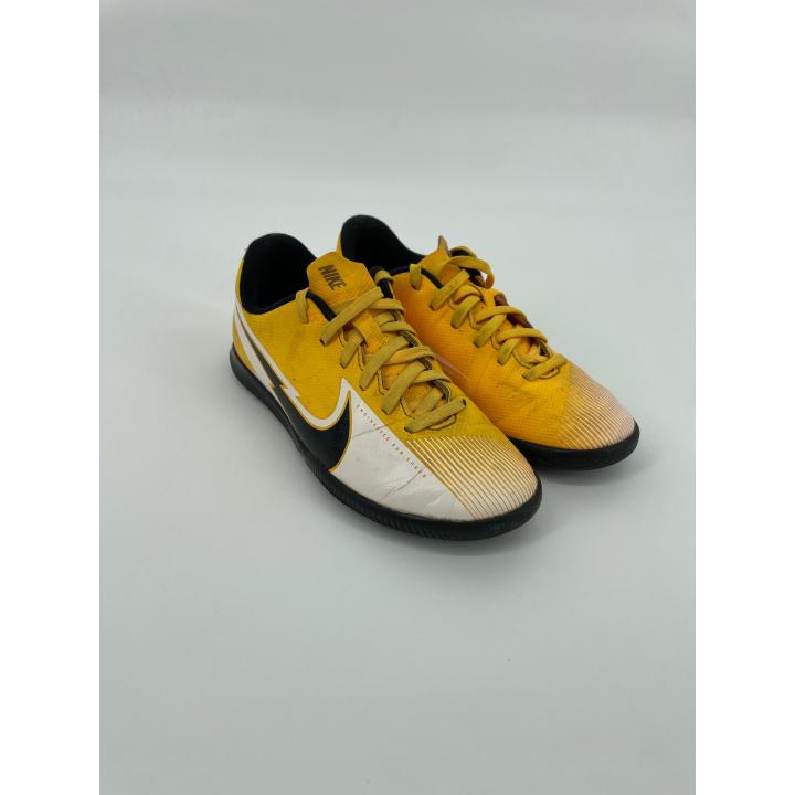 Mercurial Indoor Voetbalschoenen Geel Maat 33