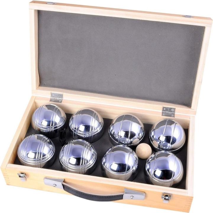 Geniet van eindeloos plezier met ons petanque spel in houten kist