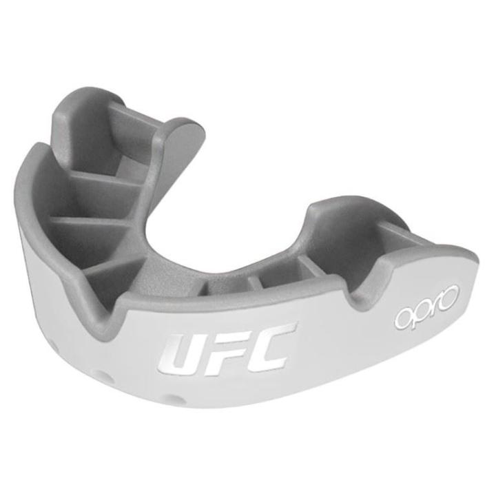 Ufc Silver Superior Fit Mouthguard Adult Mondbescherming Zilver SR