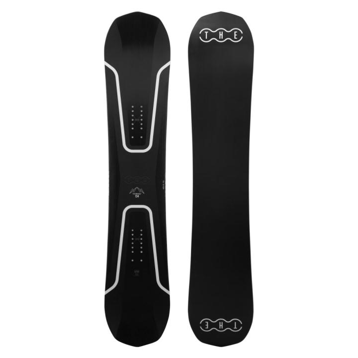 The Revolt Snowboard Black 157W