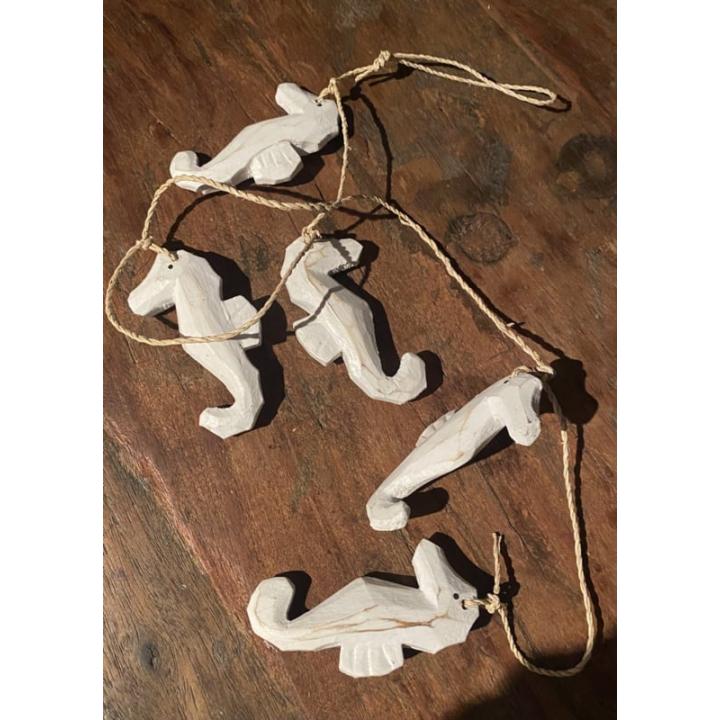 Ibiza Houten deco slinger zeepaardjes wit