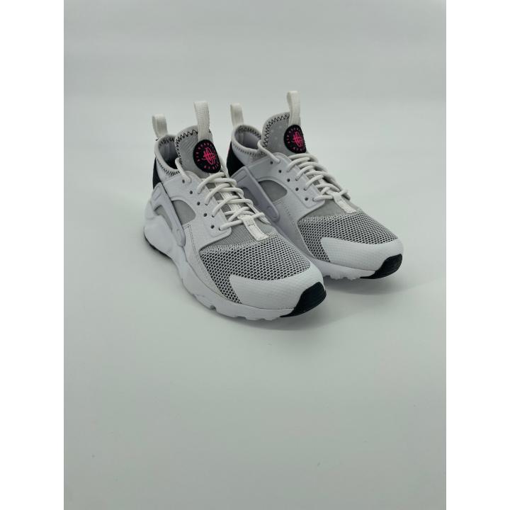 Air Huarache Run Ultra GS Wit Maat 36,5