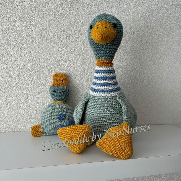 Eend Edward Groen met kleintje