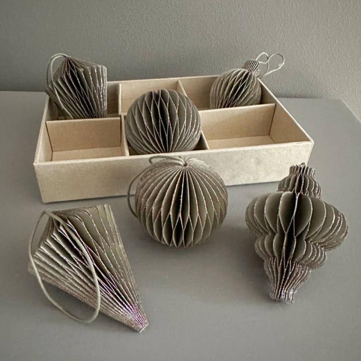 Kerst ornament hangers greige met glitter set van 6