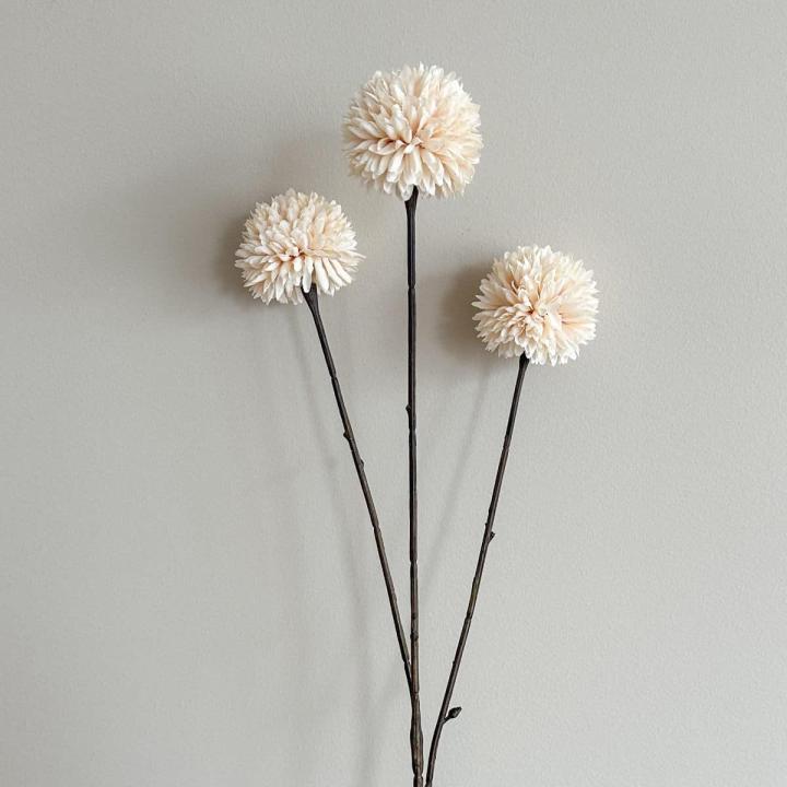 Zijdebloem Pompom tak M cream