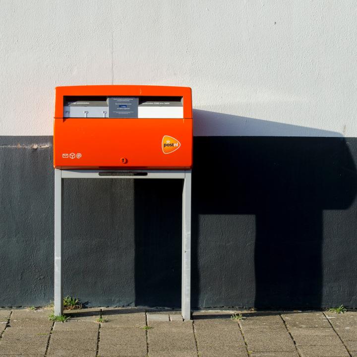 PostNL schrapt dit jaar 200 tot 300 voltijdbanen